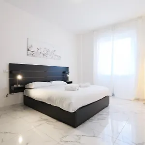  Appartamento Primopiano - Bari Italia