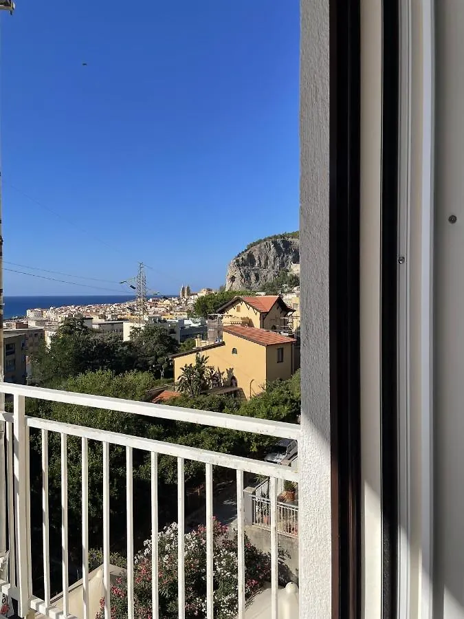 Apartamento Una Finestra Sul Mare Cefalú Italia